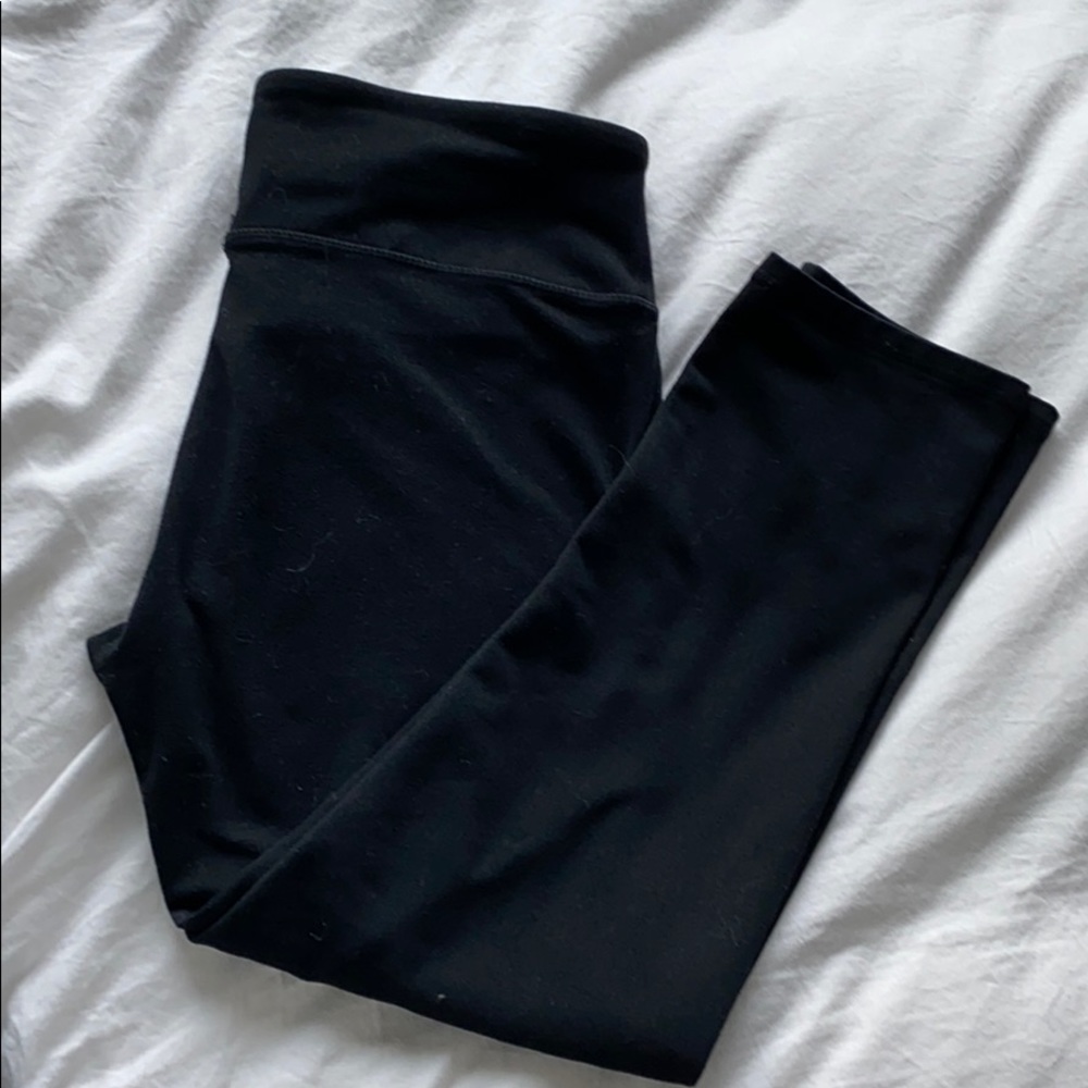 Black Capri leggings